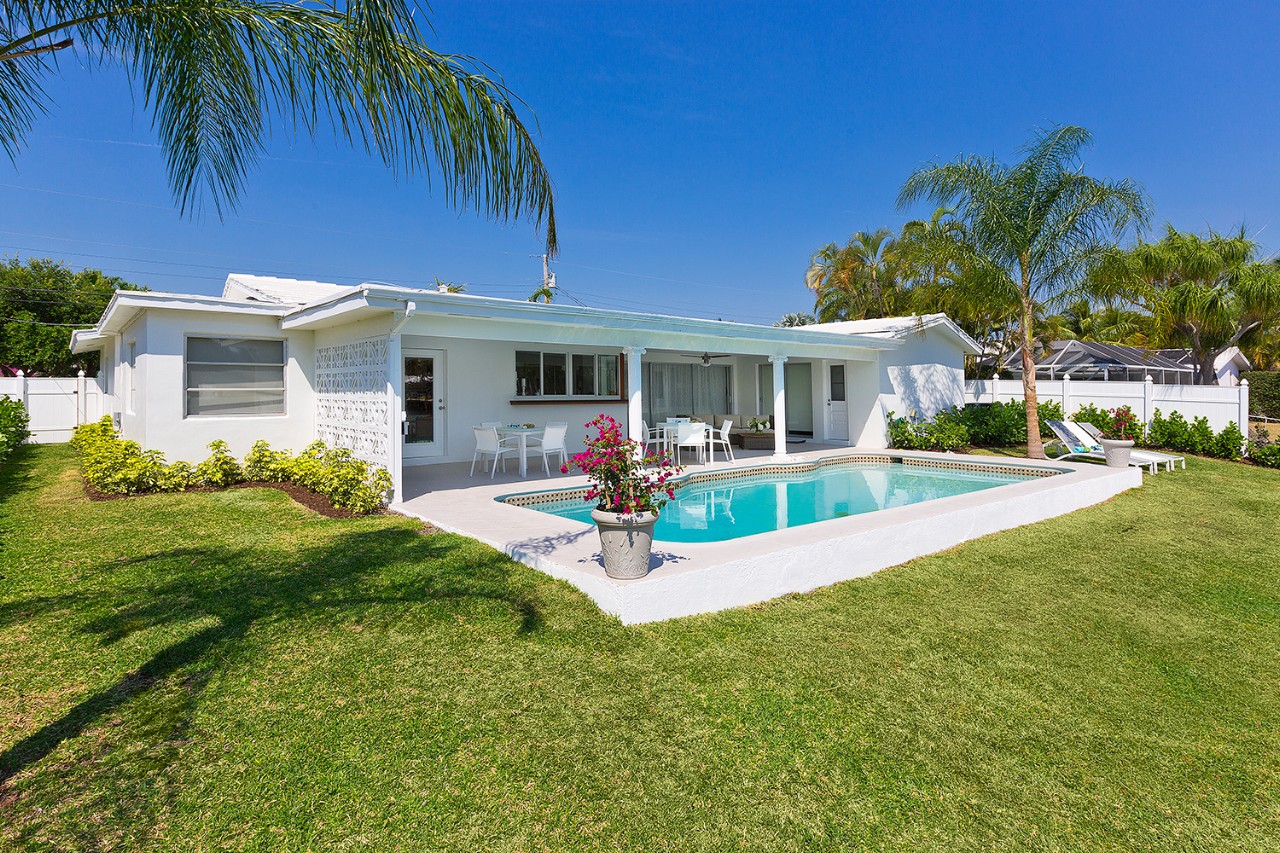 Aqua Vista Superior Florida Vacataion Rentals